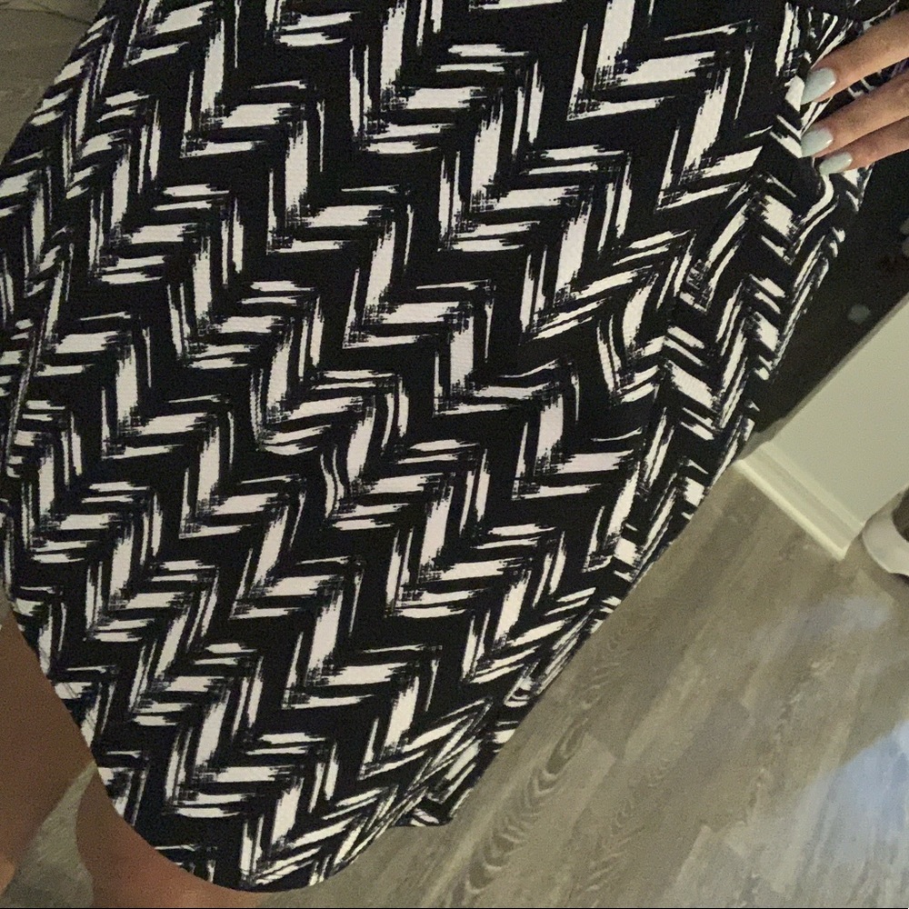 🚨BOGO!🚨 Joe B Print Skirt